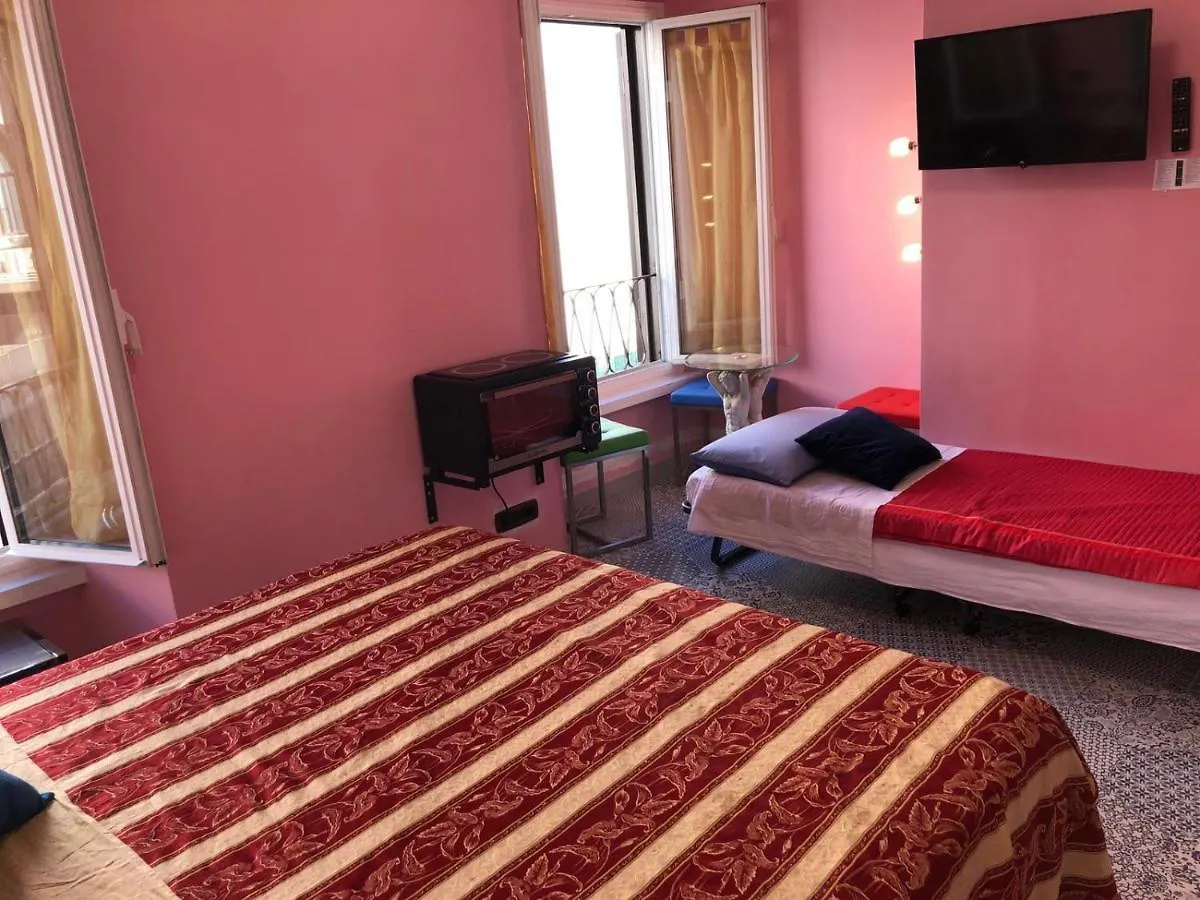 S.P.T. Bed & Breakfast Rome